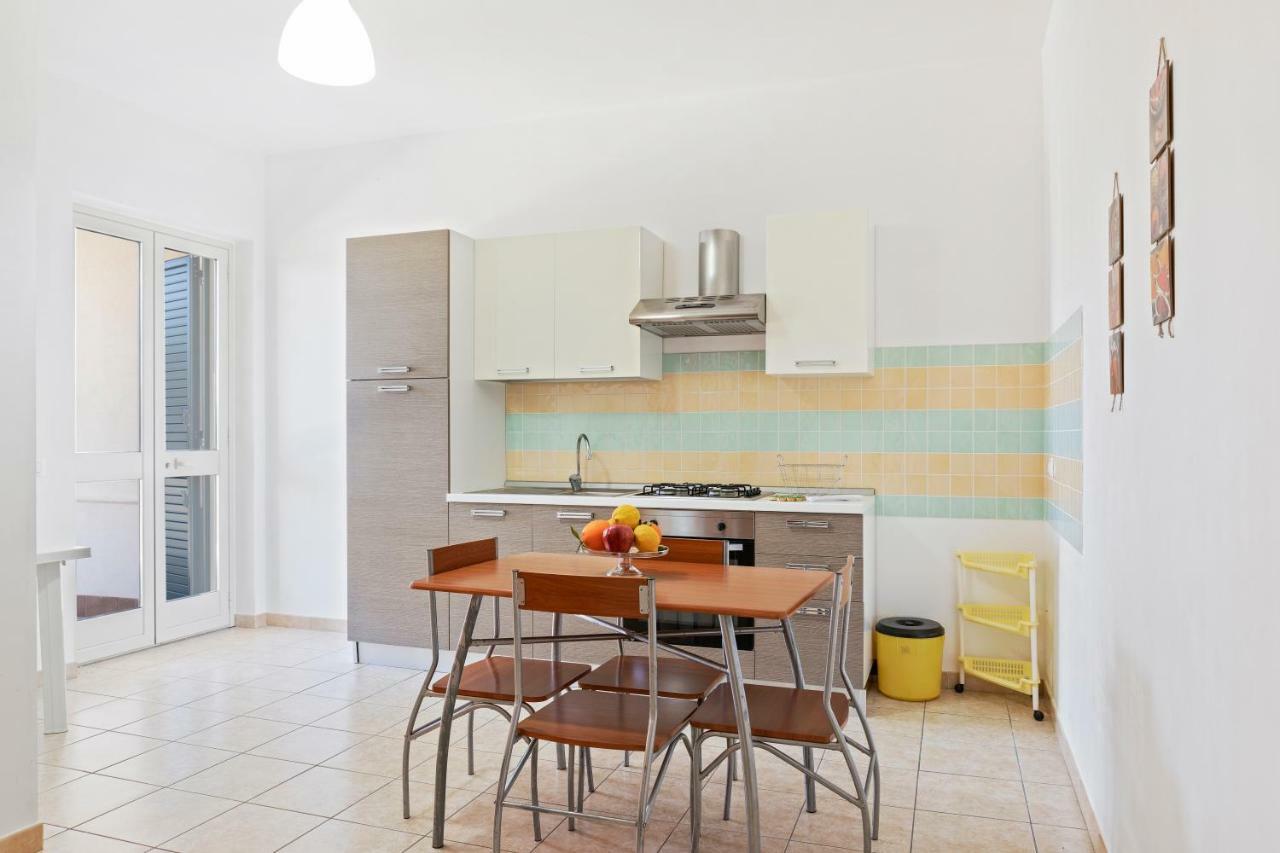 Focallo Seaside Holiday Flat Santa Maria Del Focallo Zewnętrze zdjęcie