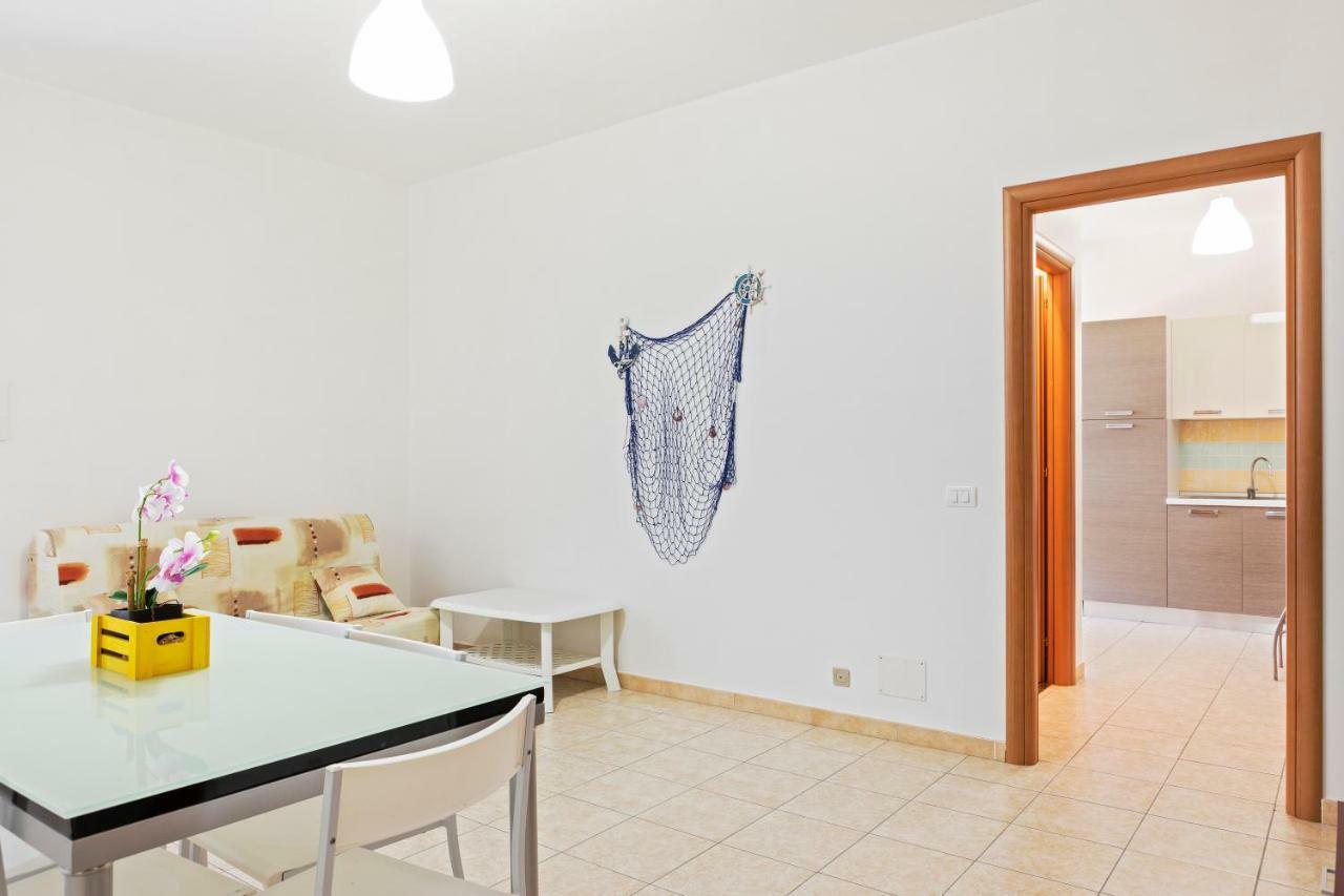 Focallo Seaside Holiday Flat Santa Maria Del Focallo Zewnętrze zdjęcie